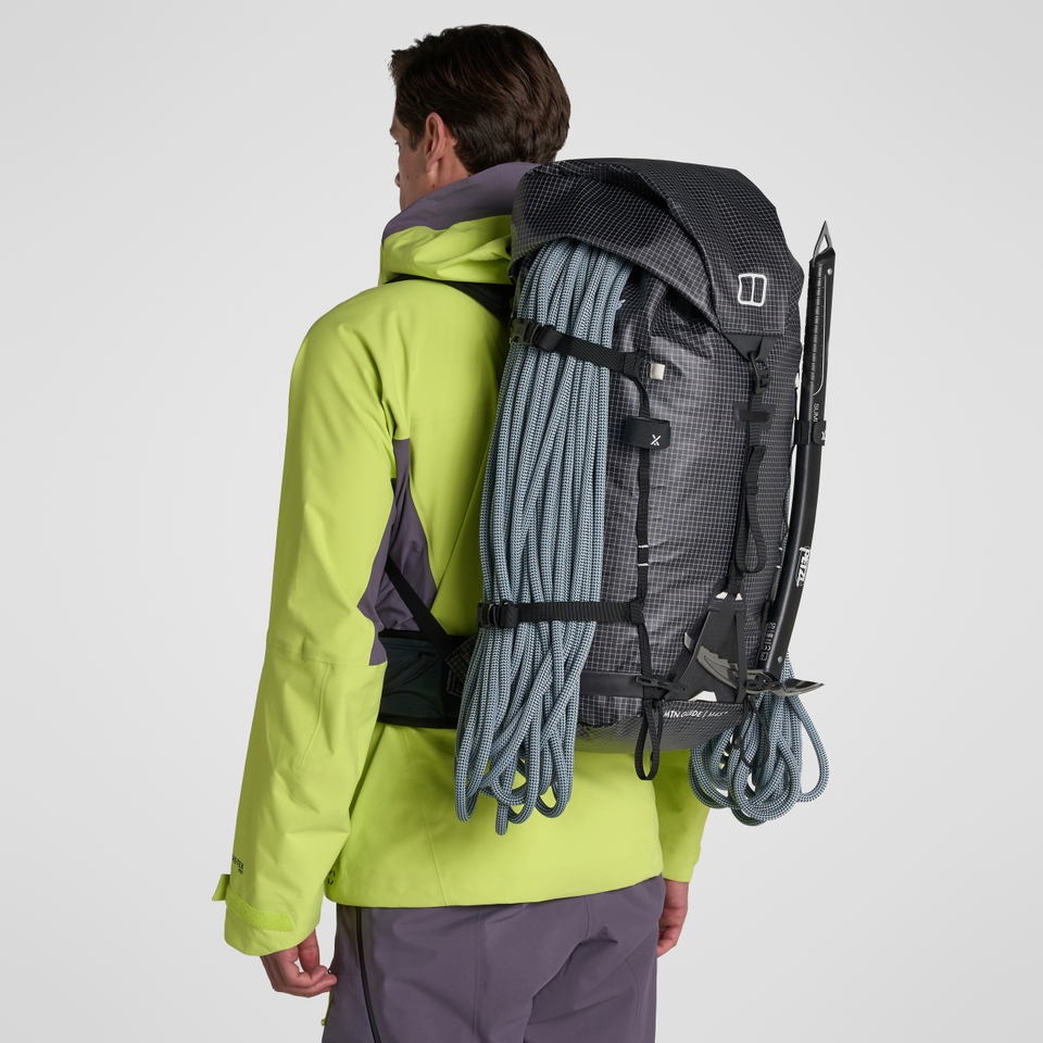 Men's MTN Guide 45L Rucksack - Black